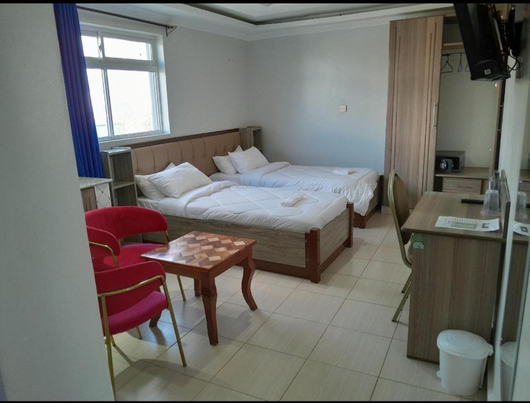 Equine Hotel Ruiru Exterior foto